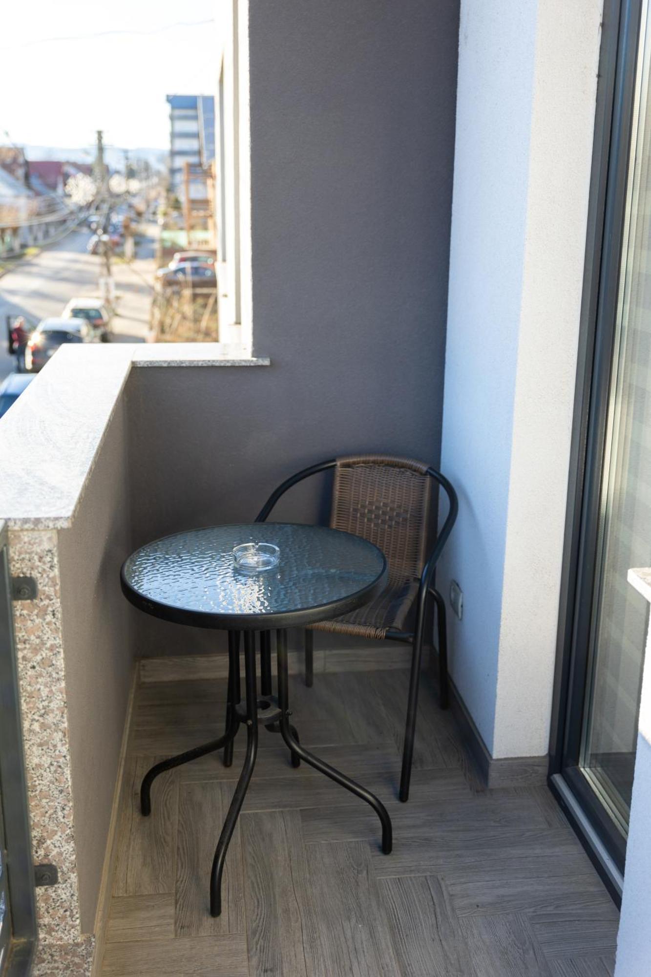 Astar Apartments - Extra Large Rădăuţi Екстериор снимка