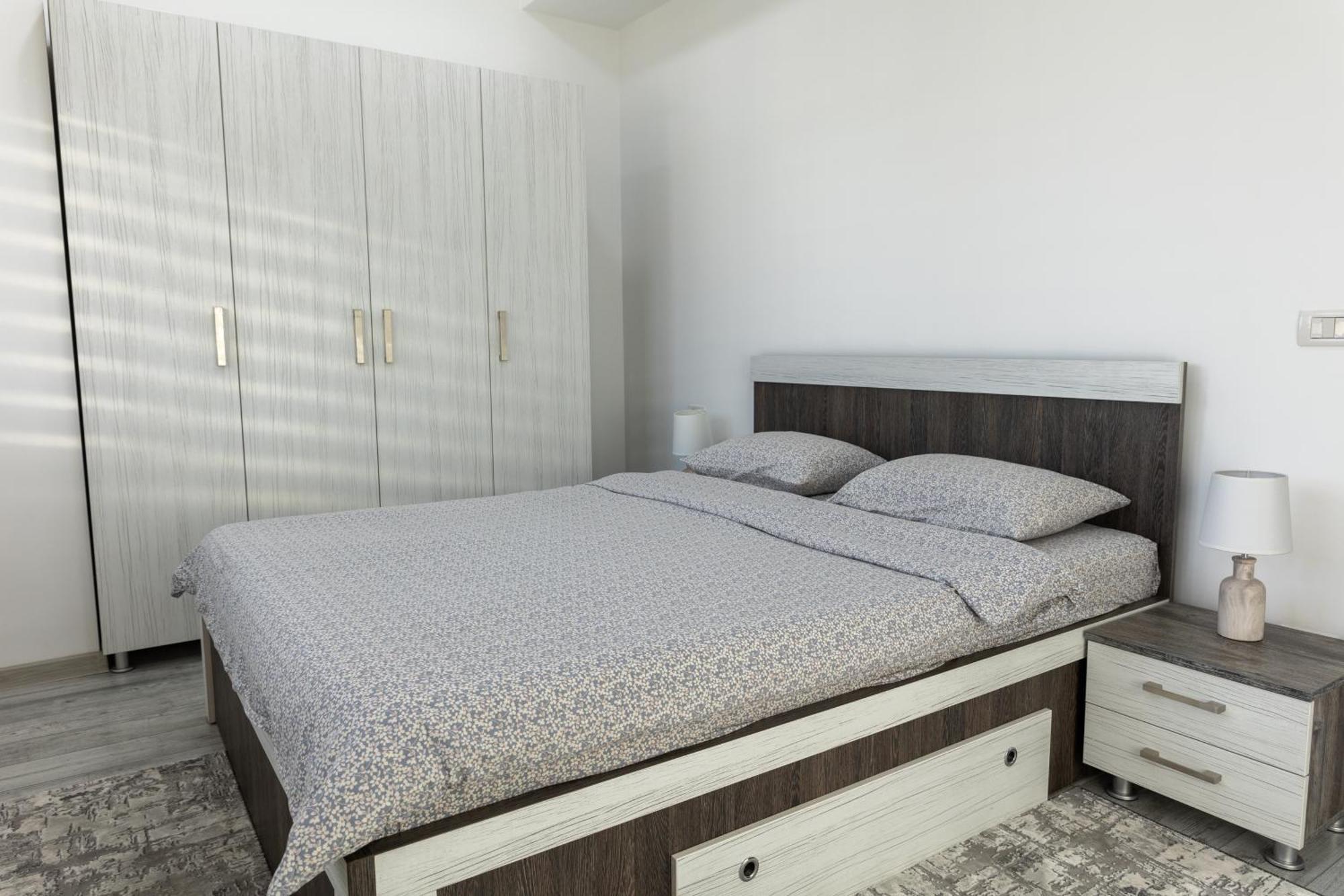 Astar Apartments - Extra Large Rădăuţi Екстериор снимка